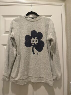 Notre Dame Women's Cream Cozy Pullover with Navy Shamrock Logo